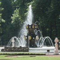 Коронный фонтан :: Иван Державин