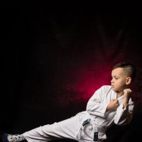 Мальчик в кимоно :: Евгений Николаев
