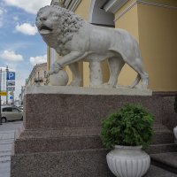 Сторожевые львы :: Ирина Соловьёва