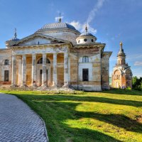 Борисоглебский собор и Свечная башня :: Константин 