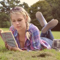 enjoying reading... :: Olga Dwyer