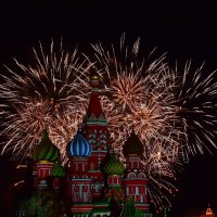 Салют, Москва! :: Татьяна Помогалова