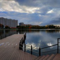 Не май, конечно, но всё по календарю :: Андрей Лукьянов