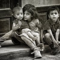 children on the street :: yalcin okyay 
