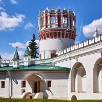 Башня Новодевичьего монастыря :: Алексей Р.