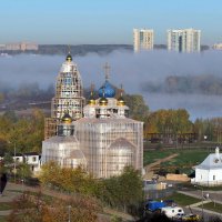 Храм на Москве-реке :: Валерий Судачок