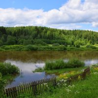 Река Чусовая и гора Старушья (Старушечья) :: Александр Рыжов