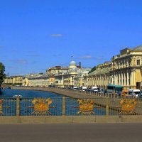 Вид с Пантелеймоновского моста :: Сергей Карачин