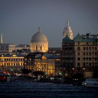 Васильевский остров. Вид на церковь Святой Великомученицы Екатерины :: Магомед .