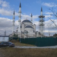 Мечеть  строится,Симферополь,Крым :: Валентин Семчишин