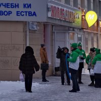 "Живое слово" волонтёров против "Дня диабета" :: Михаил Полыгалов