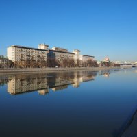 Из прогулки по весенней Москве :: Евгений Седов