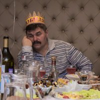 Юбиляр . Окончание банкета. :: Александр Кемпанен