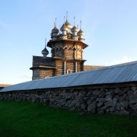 В Кижах. Церковь Покрова Пресвятой Богородицы :: Надежда 