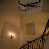Лестница и светильники :: Константин Фролов