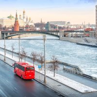Кремль и автобус :: Юлия Батурина