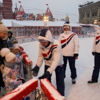 ГУМ каток :: Сергей Золотавин