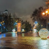Свято-Троицкий бульвар в новогоднем убранстве :: Игорь Сарапулов