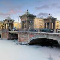 Чернышов мост в новогоднем убранстве :: Стальбаум Юрий 