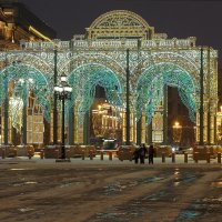 Новогодняя Москва, Охотный ряд. :: Евгений Седов