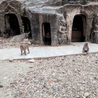 Древние пещерные храмы Монивы. Мьянма :: Олег Ы