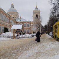 Будни Александро-Невской Лавры. :: Светлана Калмыкова