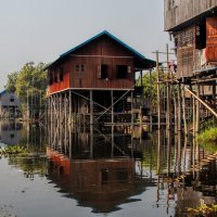 Поселение на озере Инле, Мьянма :: Олег Ы