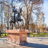 Памятник Боборыкину :: Юлия Батурина