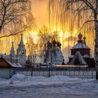 Закат над Троицким монастырем в Муроме. :: Игорь Соболев