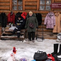 Вернисаж :: Сергей Золотавин