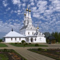 Вязьма.Одигитриевская церковь Ивановского монастыря. :: Сергей 