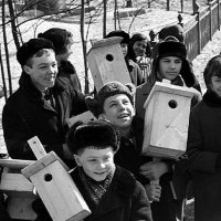 В ожидании перелётных птиц. Март, 1965 год. :: Oleg Ustinov