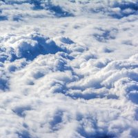 Пролетая над облаками... :: Дмитрий Марков