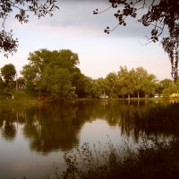 Озеро в посёлке :: Владимир 