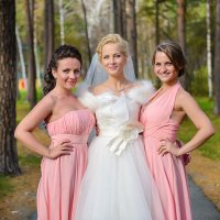 Подружки невесты в одной цветовой гамме-к счастью!) :: Алия Аминова