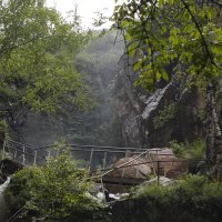 Ущелье Медовых водопадов. :: Марина Медникова 