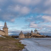 Псковский Кром (Кремль) :: Виктор Желенговский