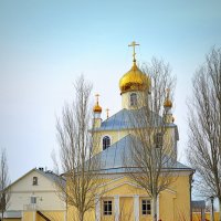 Подворье монастыря :: Татьяна Лютаева