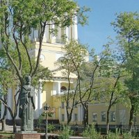 Памятник Николаю Чудотворцу :: Raduzka (Надежда Веркина)