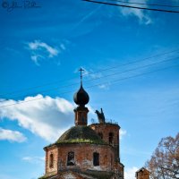 заброшенная церковь :: Юлёна Рачкова