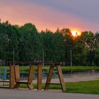 Раннее утро в парке :: Николай Зиновьев