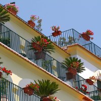 Балконы в цветах :: Лютый Дровосек