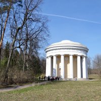 ПАВЛОВСК, прогулка. :: Виктор Осипчук