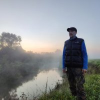 Рассвет на реке Киржач :: Денис Бочкарёв