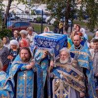 ..крестный ход в канун праздника Успение :: Pasha Zhidkov