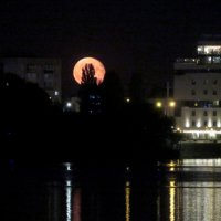 Наша луна самая большая. :: Егор Бабанов