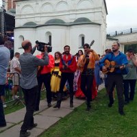 Цыганские напевы в древнем Кремле Рязани :: Galina Solovova