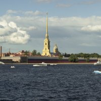 Нева, Санкт-Петербург, Петропавловская крепость :: Михаил Колесов