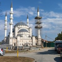 Симферополь,мечеть строится :: Валентин Семчишин