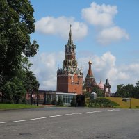 Внутри Кремля :: Евгений Седов